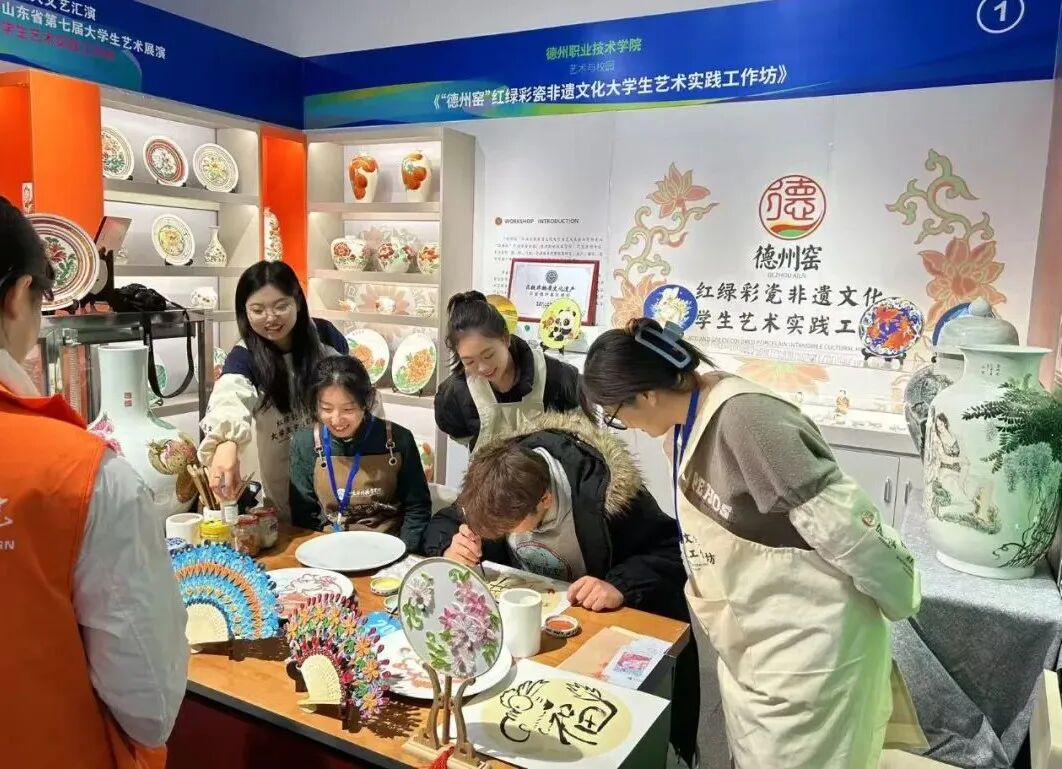 精品久久久久久无码中文字幕一区