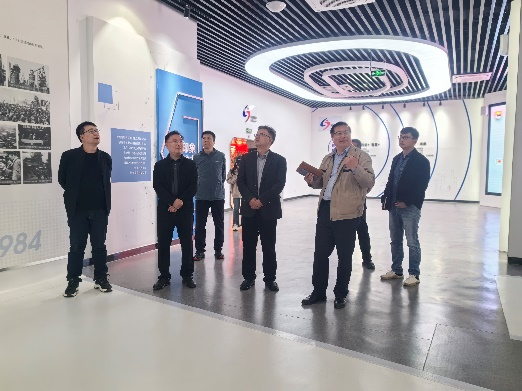 精品久久久久久无码中文字幕一区