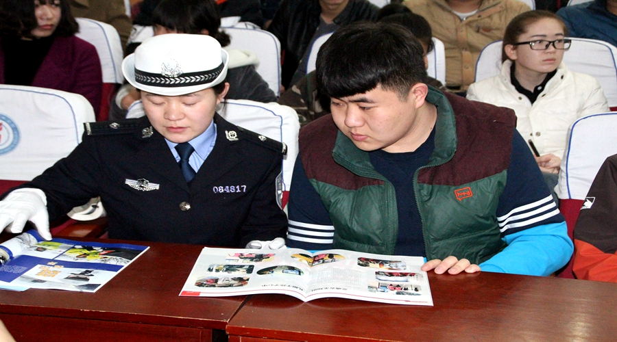 精品久久久久久无码中文字幕一区