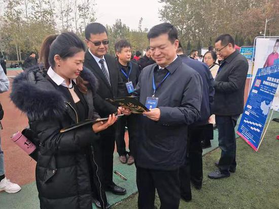 精品久久久久久无码中文字幕一区