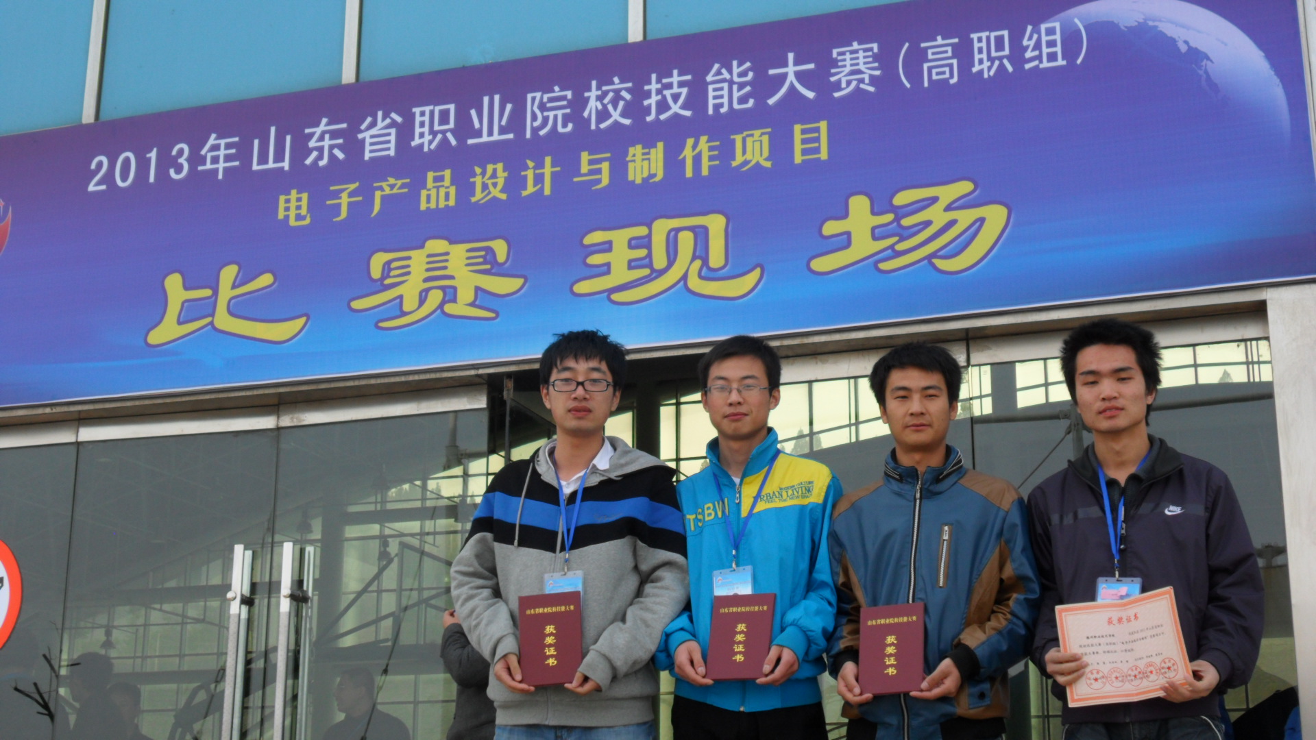 精品久久久久久无码中文字幕一区