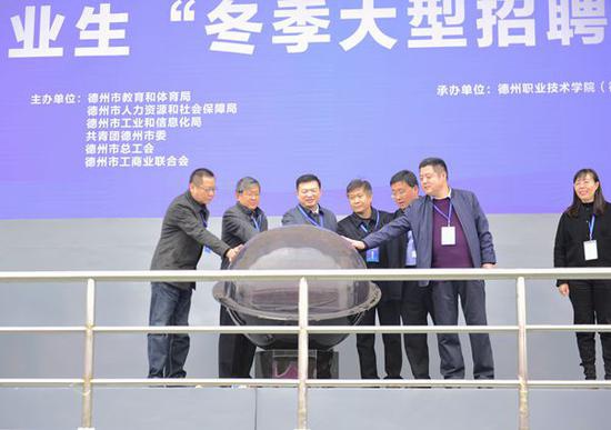 精品久久久久久无码中文字幕一区