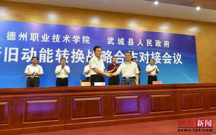 精品久久久久久无码中文字幕一区