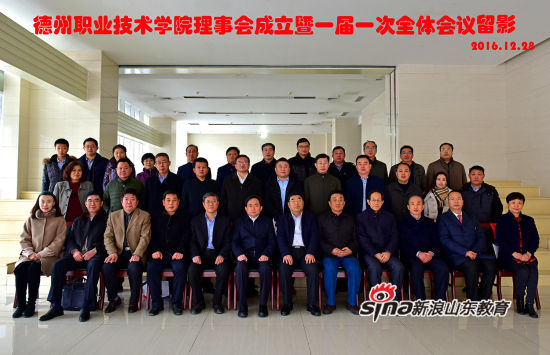 精品久久久久久无码中文字幕一区