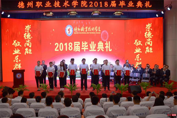 精品久久久久久无码中文字幕一区