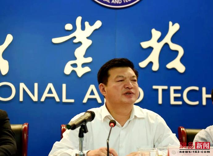 精品久久久久久无码中文字幕一区