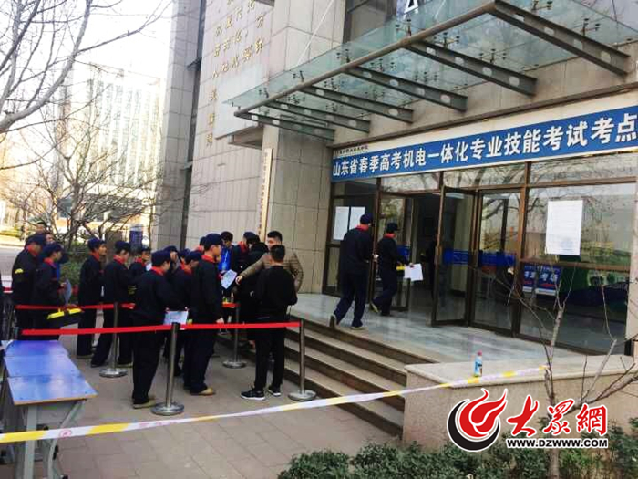 精品久久久久久无码中文字幕一区